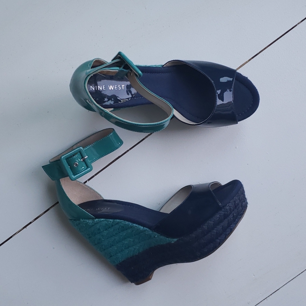 Nine West 7.5 Two Toned Platform Wedge Sandal